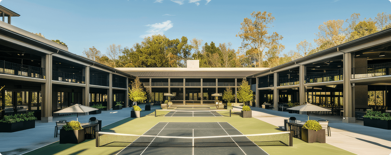 PADEL DOJOのプロ仕様パデルコート